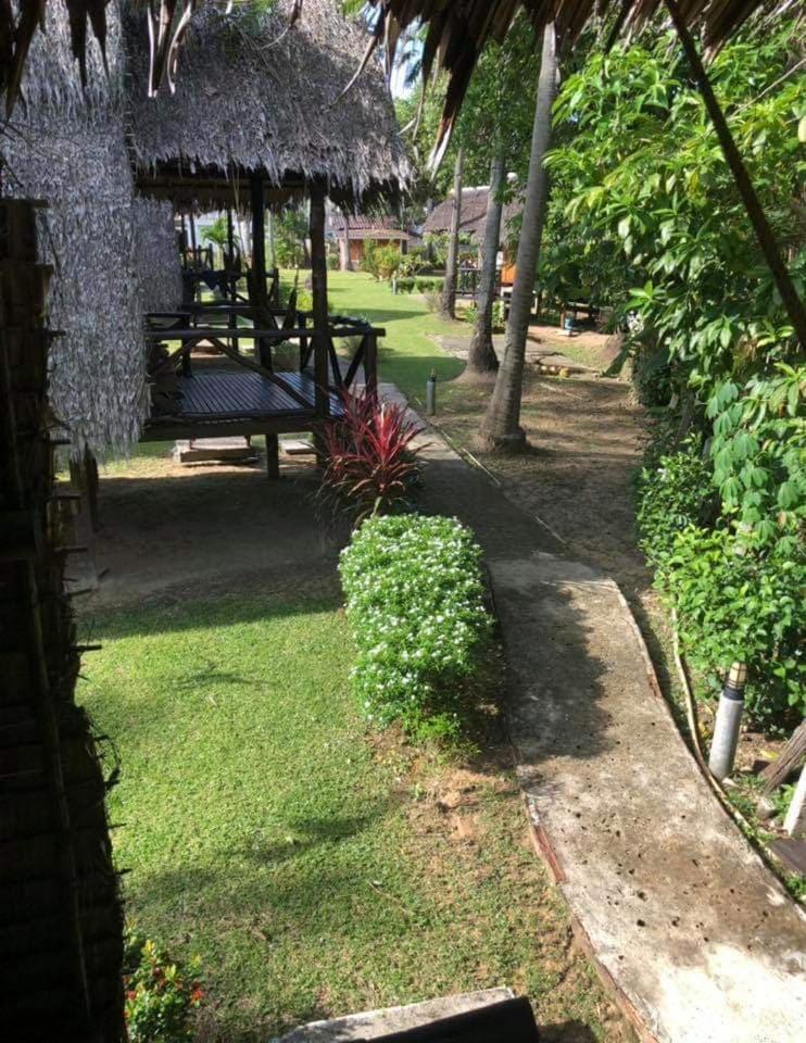 Angel Lanta Bungalow เกาะลันตา ภายนอก รูปภาพ